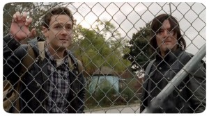 Aaron Daryl look at factory The Walking Dead Conquer