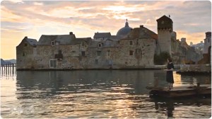 Arya Needle Game of Thrones High Sparrow