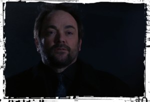 crowley-warns-supernatural-stuck-in-the-middle