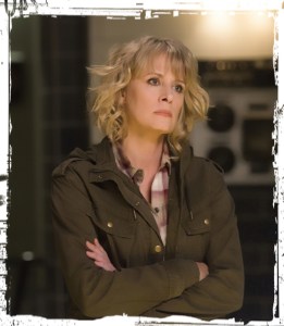 mary-winchester-supernatural-the-raid